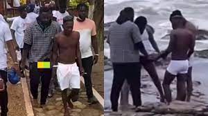 Photo of Shatta Wale and Medikal go for ‘sea bath ritual’ after release from prison (WATCH)
