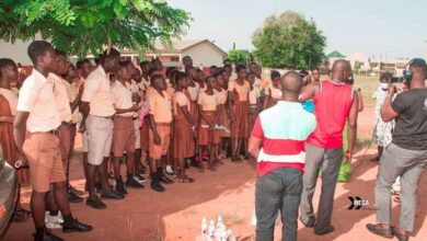 Photo of Volta: Striking teacher unions warn members still in classrooms