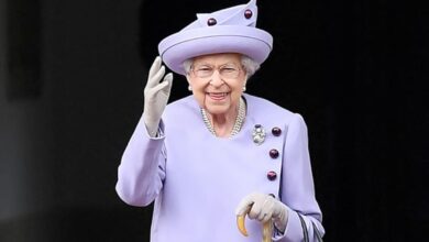 Photo of Queen Elizabeth II dies aged 96 