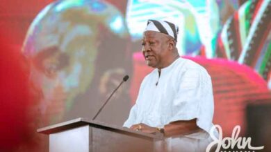 Photo of Mahama promises to stabilise economy if re-elected in 2024