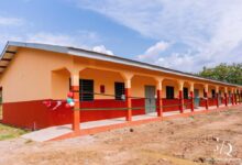 Photo of North Dayi MP hands over new classroom block to Yordan-Nu 