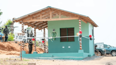 Photo of Ghana Immigration Service enhances border operations with new weather sheds at Aflao 